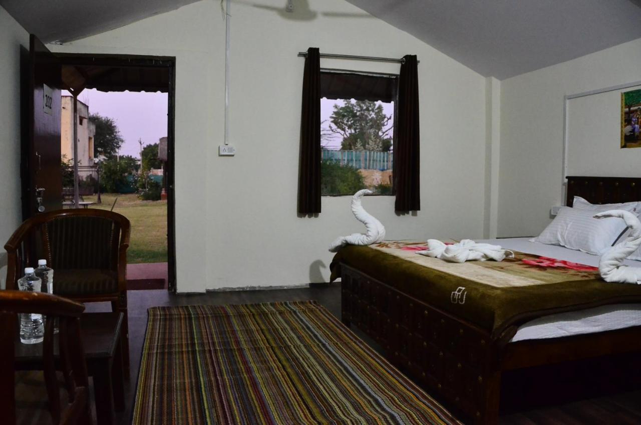 The Narayan Resort Farm Stay Pushkar Esterno foto