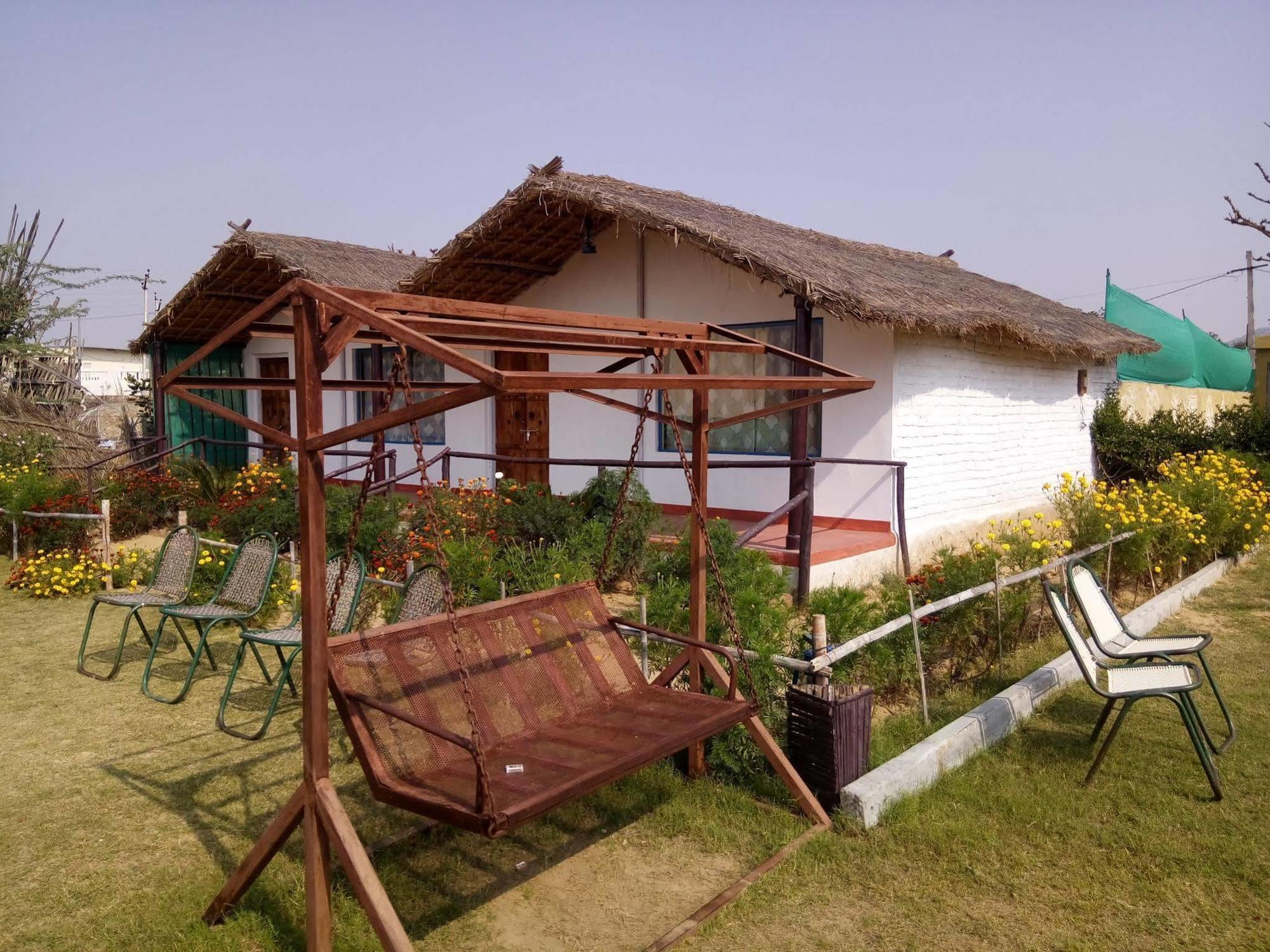 The Narayan Resort Farm Stay Pushkar Esterno foto